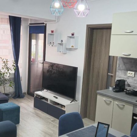 Littlebig Apartment Bucharest Exterior photo